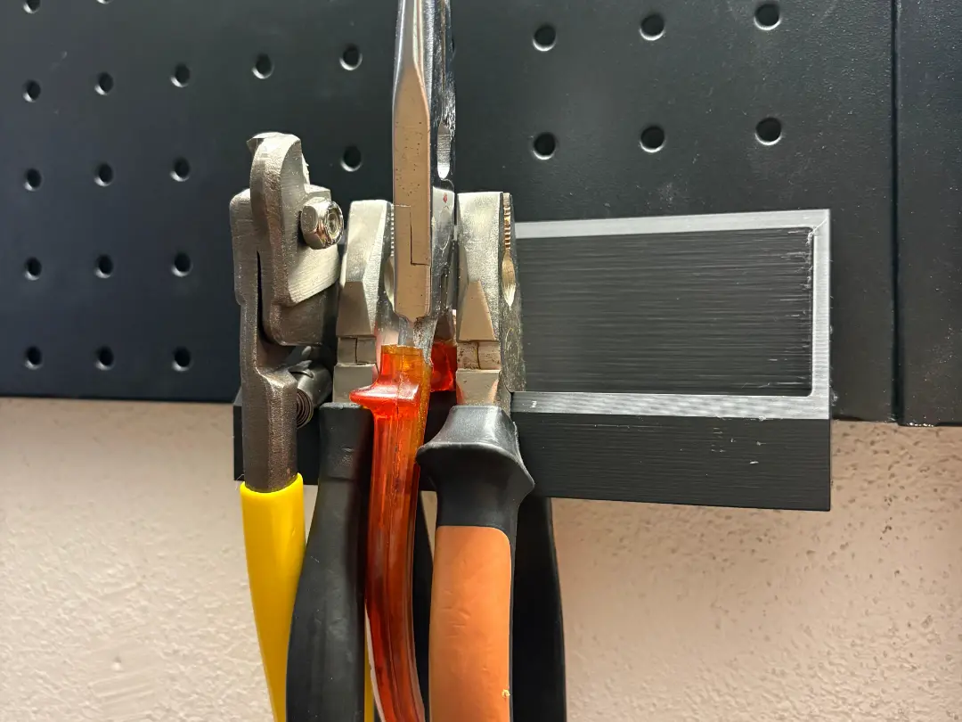 IKEA BROR Lochwand Zangenhalter